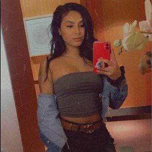 Meet your Posher, Janelle